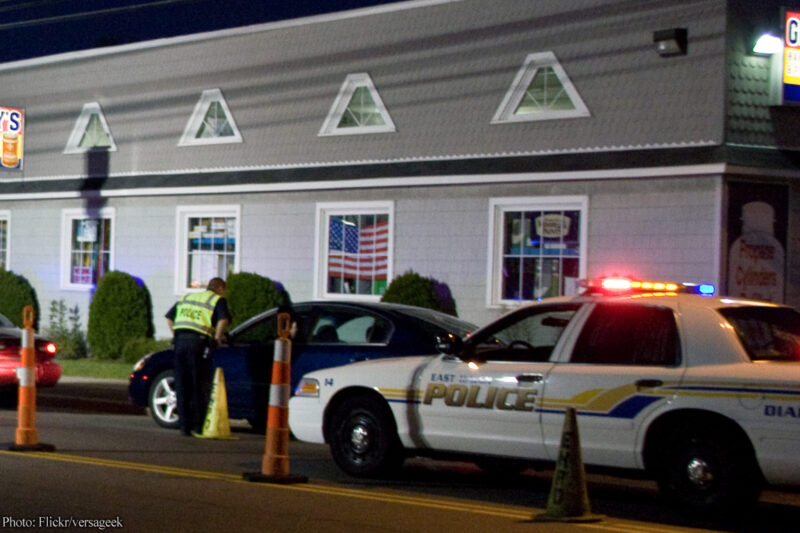 Police stopping drivers at Connecticut DUI checkpoint